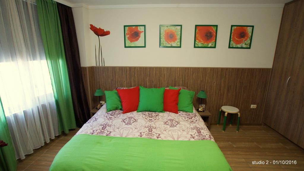 Rent * Varna